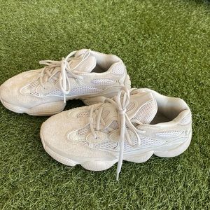 Yeezy 500 taupe size M 5